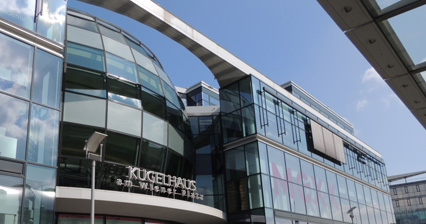Kugelhaus Dresden, Wiener Platz